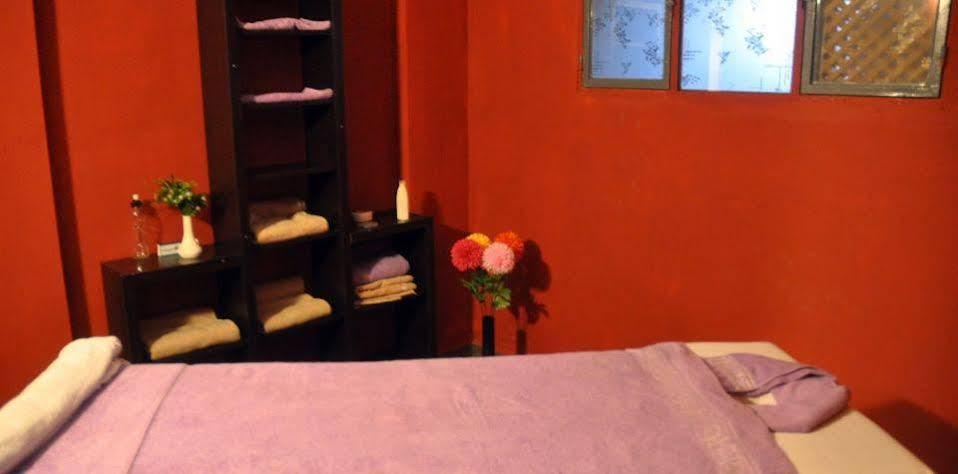 קוסדסי Comfort Ada Class Hotel מראה חיצוני תמונה
