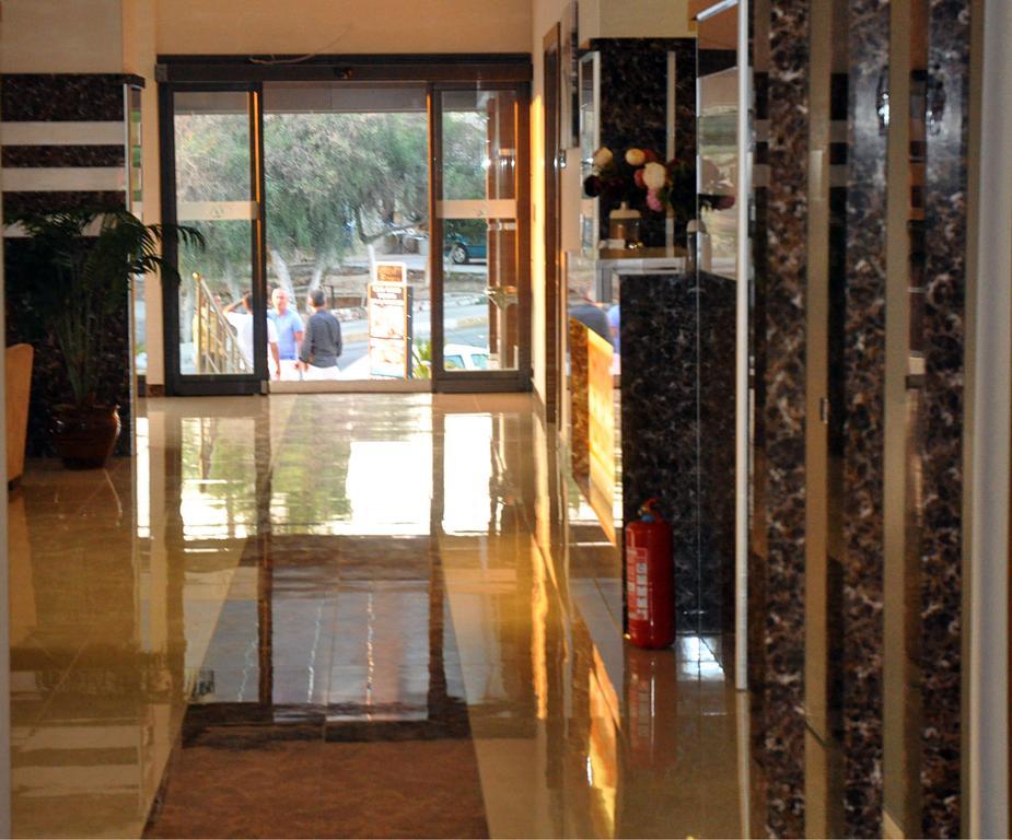 קוסדסי Comfort Ada Class Hotel מראה חיצוני תמונה