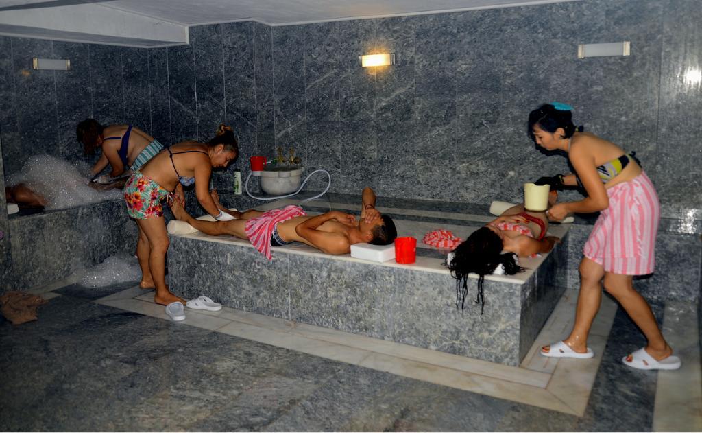 קוסדסי Comfort Ada Class Hotel מראה חיצוני תמונה