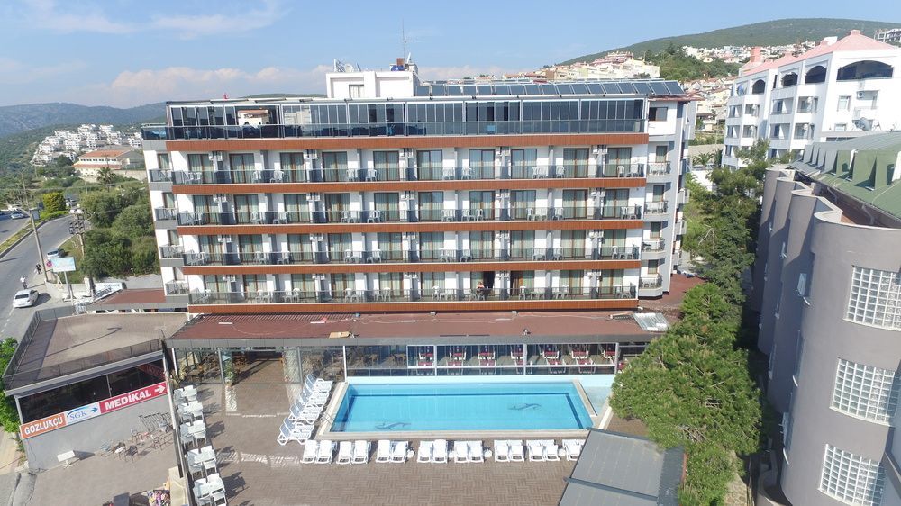 קוסדסי Comfort Ada Class Hotel מראה חיצוני תמונה