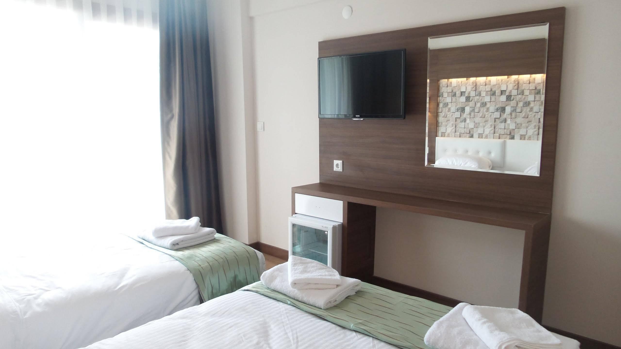 קוסדסי Comfort Ada Class Hotel מראה חיצוני תמונה